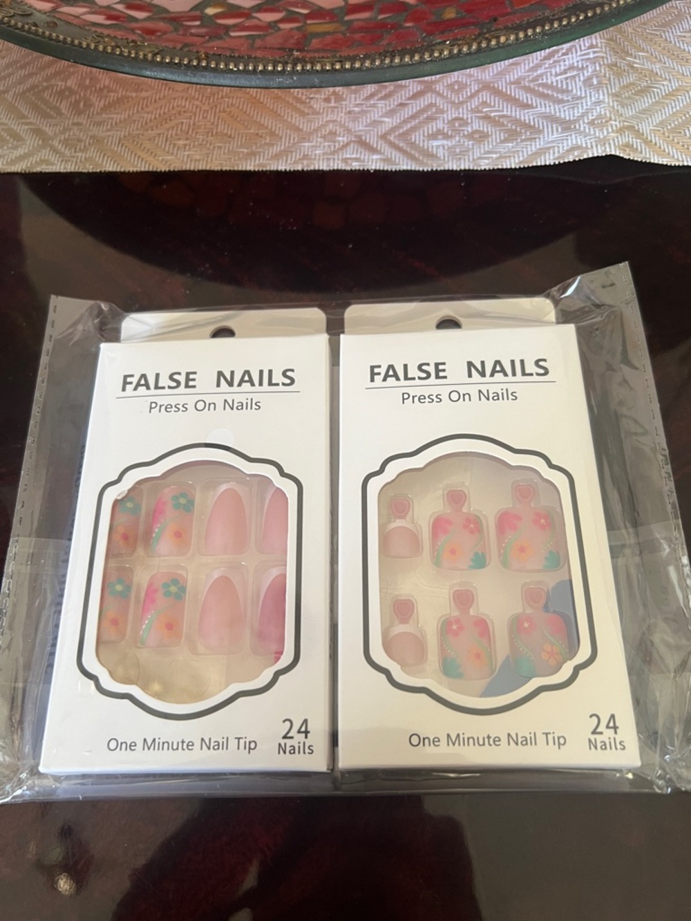 Press-On Nails Set - Pink Floral Press On Nails with Pastel Accents